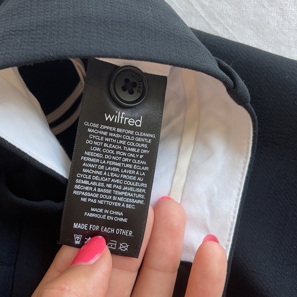 Aritzia Black Wide-Leg Trousers - Picture 8 of 16